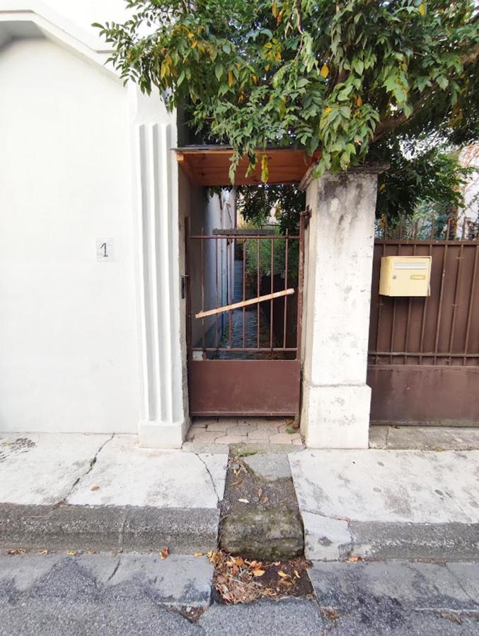 L'Escampette, Duplex T3, Centre Luchon, Wifi, Casier A Skis, 4 Personnes Bagnères-de-Luchon Εξωτερικό φωτογραφία